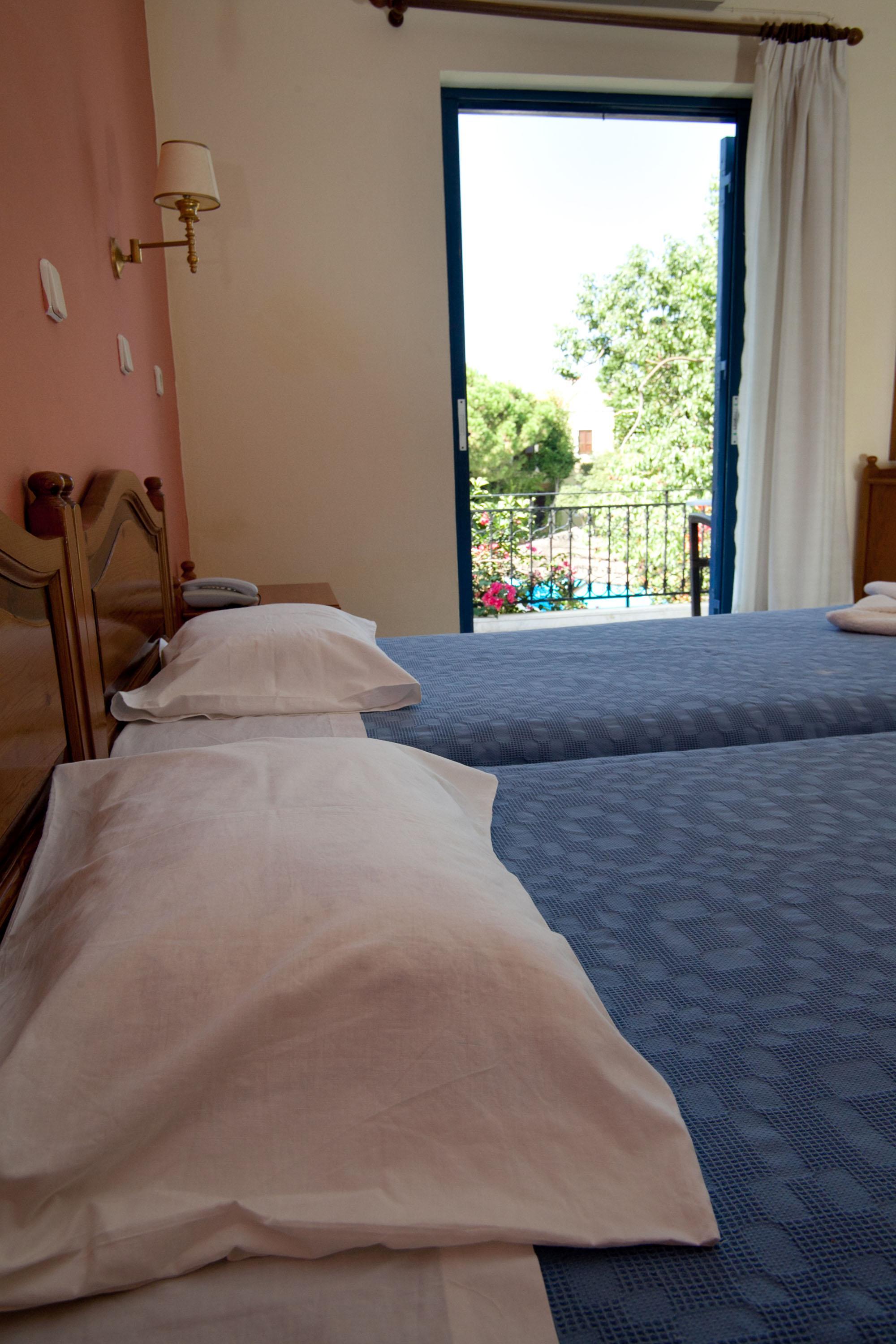 Kalydna Island Hotel